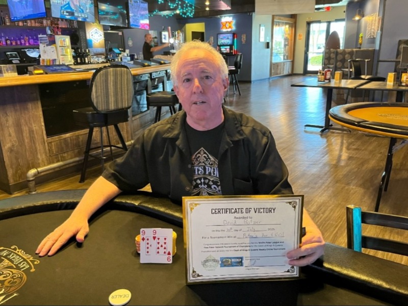 David Batzer Wins at Putter's Bar and Grill - Pecos