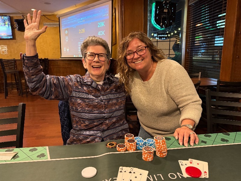 Linda Wright of Joliet IL Wins the Captain's Table Monthly National Qualifier